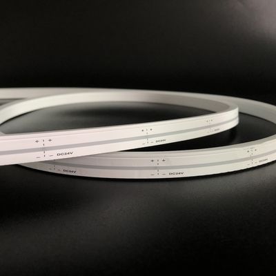 6*12mm Silikon Neon Şerit IP67 Yan Görünüm Ra90 Silikon Ekstrüzyon LED Neon Flex